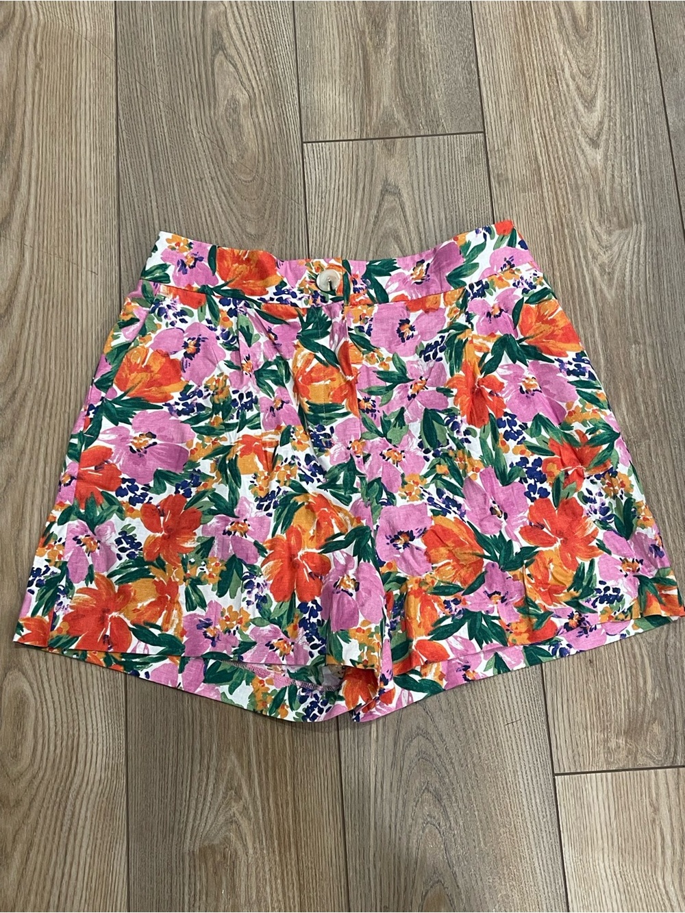 NWT Zara Floral Shorts